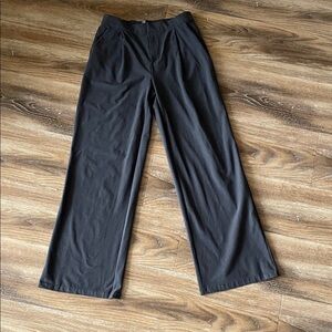 Vuori Elevation High Waist Flare Pants In Black Heather NWOT
